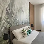 Lungomare House Tatil Evi
