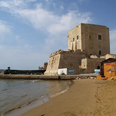 Lungomare House *